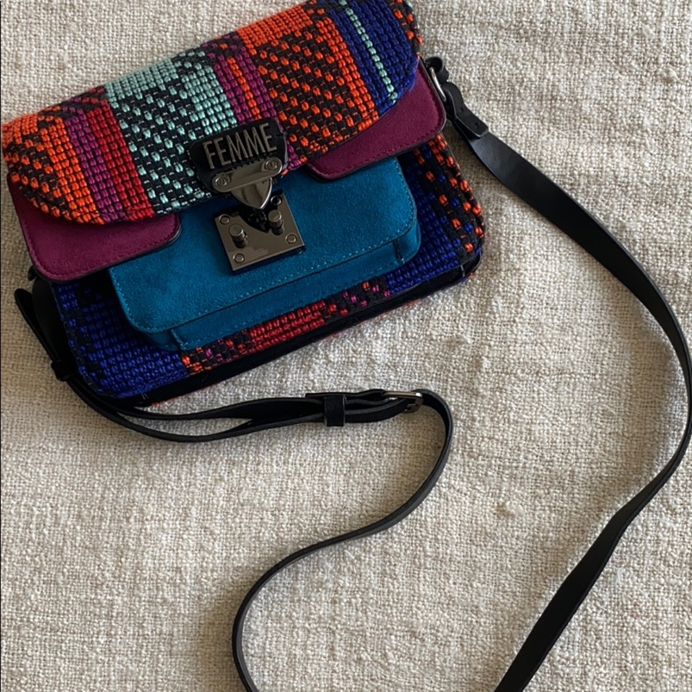 Multicolor cross body bag